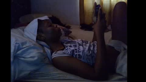 Snapshot of lickmefuckmex chatting on November 25, 8:25 am lickmefuckmex online show from November 25, 8:25 am