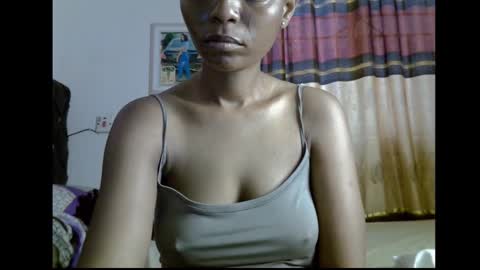 Snapshot of lickmefuckmex chatting on February 1, 10:58 am lickmefuckmex online show from February 1, 10:58 am