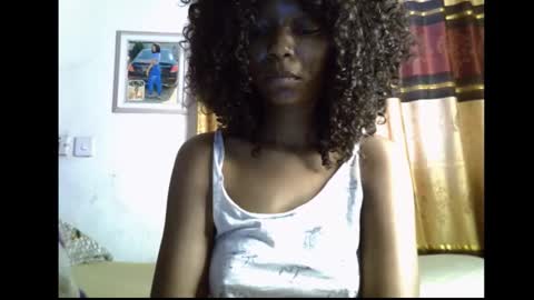 Snapshot of lickmefuckmex chatting on February 9, 8:40 am lickmefuckmex online show from February 9, 8:40 am