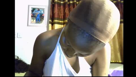 Snapshot of lickmefuckmex chatting on February 12, 9:21 pm lickmefuckmex online show from February 12, 9:21 pm