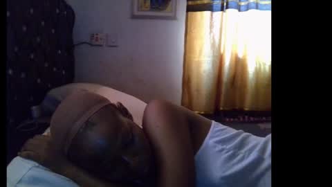 Snapshot of lickmefuckmex chatting on March 12, 11:38 am lickmefuckmex online show from March 12, 11:38 am