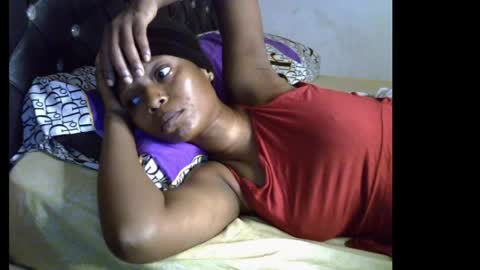 Snapshot of lickmefuckmex chatting on April 12, 9:53 pm lickmefuckmex online show from April 12, 9:53 pm