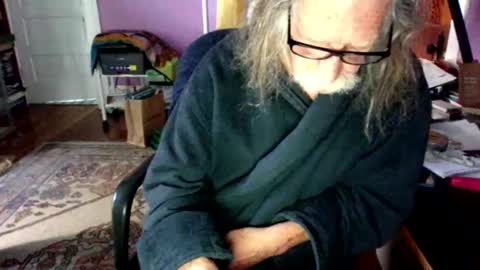 LickYourYoni online show from September 28, 3:50 pm