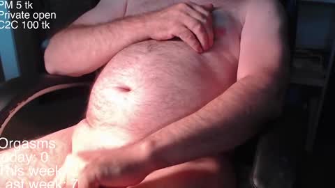 liebestool8 online show from December 3, 8:50 pm