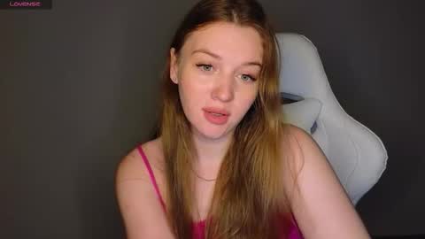 Snapshot of liebevol chatting on October 26, 6:03 pm Amelia Next stream Friday - start 1500-1600 UTC online show from October 26, 6:03 pm