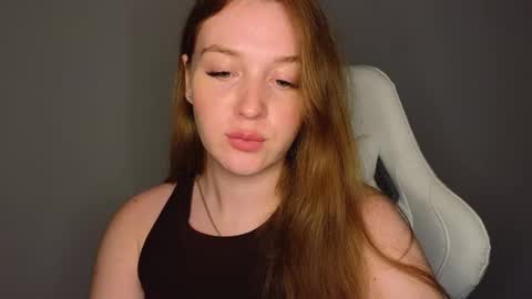 Snapshot of liebevol chatting on October 27, 6:12 pm Amelia Next stream Friday - start 1500-1600 UTC online show from October 27, 6:12 pm