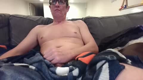 Snapshot of lifer77 chatting on January 7, 4:59 am lifer77 online show from January 7, 4:59 am