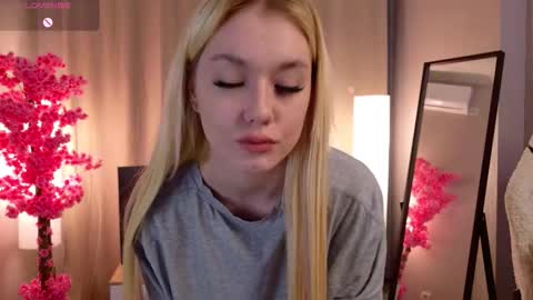 Sofia online show from November 11, 2:06 pm