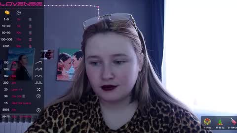 Snapshot of light_lunaa chatting on November 21, 8:35 am light_lunaa online show from November 21, 8:35 am