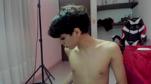lightboy0 online show from September 28, 2:22 pm