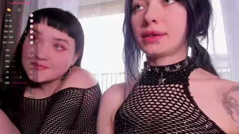 Snapshot of lightlove_iam chatting on February 17, 12:05 pm Bembi online show from February 17, 12:05 pm