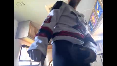 Snapshot of lightningtattoo chatting on October 21, 2:07 pm lightningtattoo online show from October 21, 2:07 pm