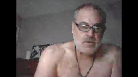 Snapshot of lightningx chatting on September 30, 2:27 am lightningx online show from September 30, 2:27 am