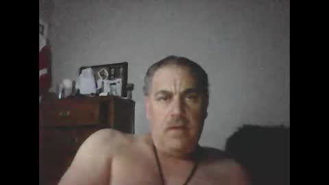 Snapshot of lightningx chatting on November 8, 1:06 am lightningx online show from November 8, 1:06 am