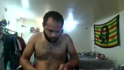 Snapshot of lightskinned666 chatting on October 12, 4:50 pm lightskinned666 online show from October 12, 4:50 pm