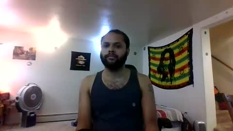 Snapshot of lightskinned666 chatting on October 21, 12:00 am lightskinned666 online show from October 21, 12:00 am