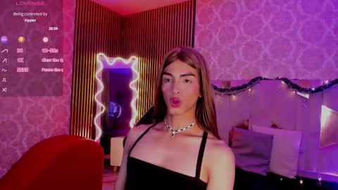 LIHIAN online show from December 23, 3:26 am