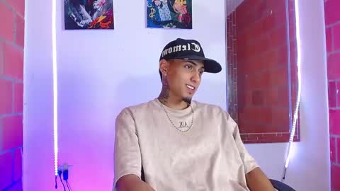 Daniel online show from March 24, 10:59 pm