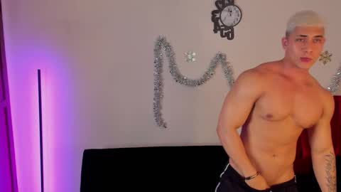 liiam_jesus online show from November 13, 2:32 am