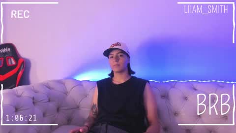 Snapshot of liiam_smith_ chatting on January 22, 5:49 pm liiam_smith_ online show from January 22, 5:49 pm