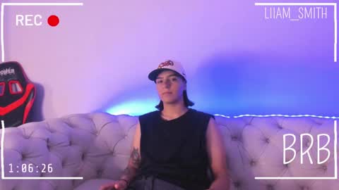 Snapshot of liiam_smith_ chatting on March 7, 12:01 pm liiam_smith_ online show from March 7, 12:01 pm
