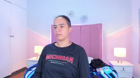 liiam_smith_ online show from October 21, 12:39 pm