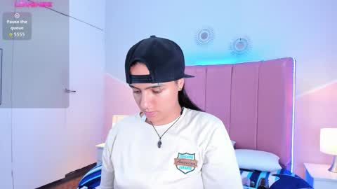 liiam_smith_ online show from October 26, 1:17 pm