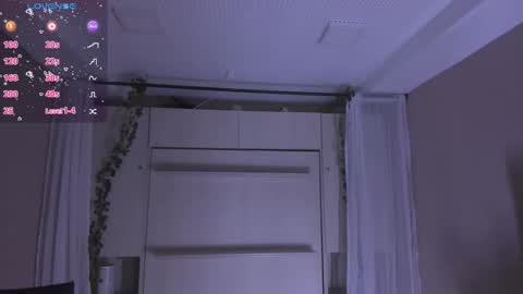         online show from February 10, 11:47 am