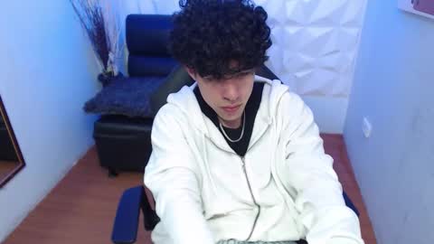 Lil Boy- online show from October 29, 3:53 am