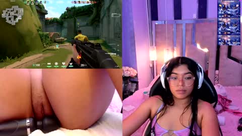 Snapshot of liis_ chatting on December 10, 4:38 pm Liss online show from December 10, 4:38 pm