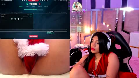 Snapshot of liis_ chatting on December 24, 2:33 pm Liss online show from December 24, 2:33 pm