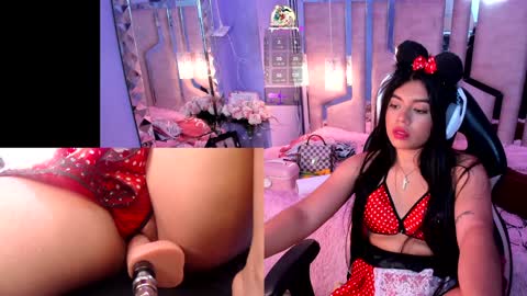 Snapshot of liis_ chatting on December 31, 12:36 pm Liss online show from December 31, 12:36 pm