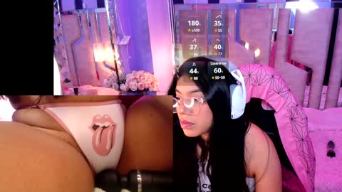Snapshot of liis_ chatting on January 23, 1:13 pm Liss online show from January 23, 1:13 pm