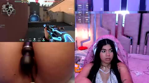 Snapshot of liis_ chatting on March 3, 4:14 pm Liss online show from March 3, 4:14 pm