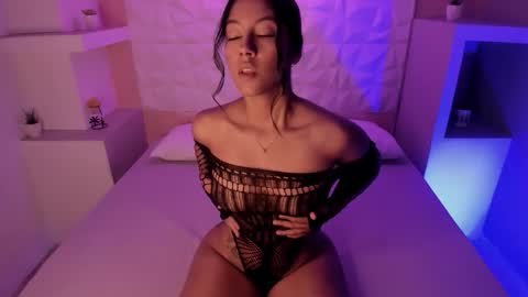 LiizJones online show from October 14, 4:41 pm