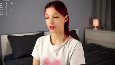 Emi online show from November 22, 12:48 pm