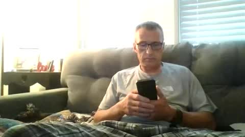 Like2watchuwatchme online show from October 29, 1:24 pm