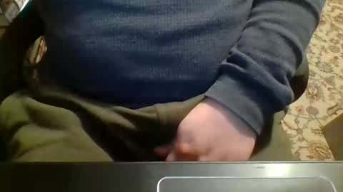 Snapshot of likestobewatchedm chatting on March 14, 1:44 am N online show from March 14, 1:44 am