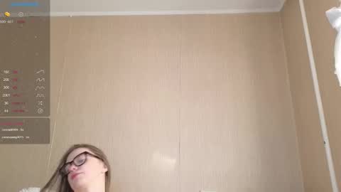 Snapshot of likesunshine_ chatting on November 16, 5:35 am Ann online show from November 16, 5:35 am