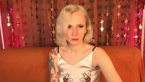 likilip online show from January 14, 2:06 am