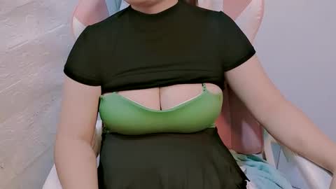 likixi online show from April 19, 1:27 am