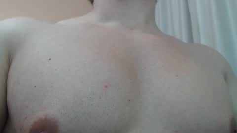 Snapshot of likwidator84 chatting on May 15, 11:12 pm Maximus online show from May 15, 11:12 pm