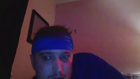 Snapshot of lil_bit_midnightmuse chatting on March 6, 10:45 am lil_bit_midnightmuse online show from March 6, 10:45 am