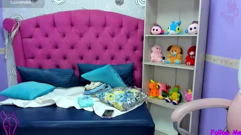 Lili Cey online show from February 5, 7:10 pm