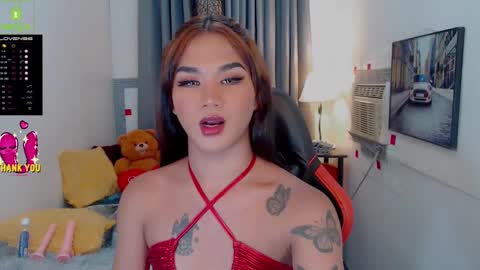 LILY online show from December 28, 10:25 am