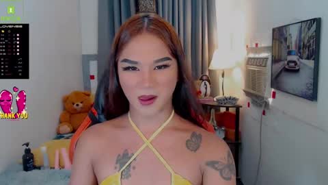 LILY online show from December 30, 11:49 pm