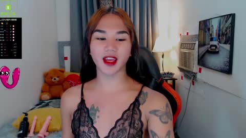 LILY online show from January 6, 11:07 am