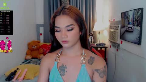 LILY online show from January 8, 1:52 pm