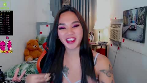 LILY online show from February 21, 11:32 pm