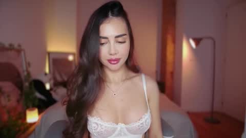 Gabriela online show from February 8, 7:50 pm